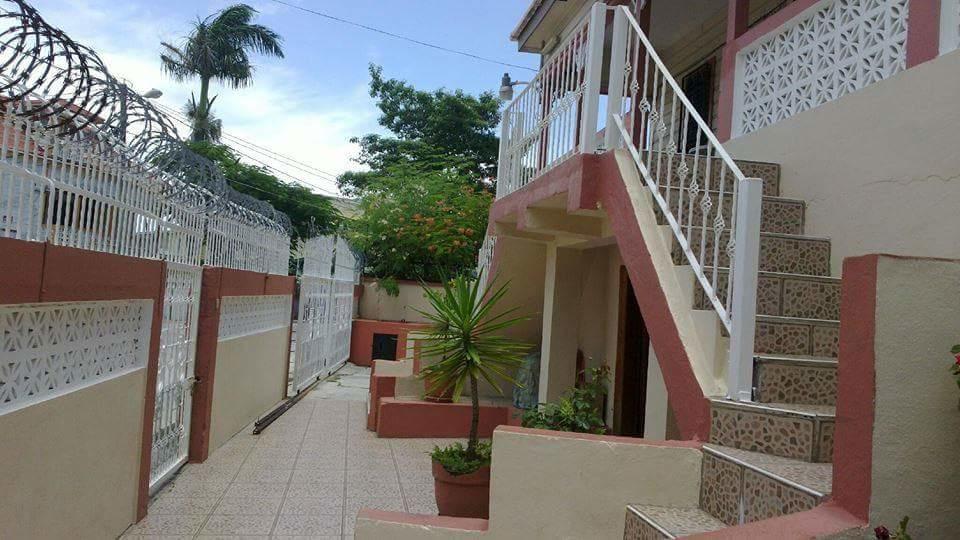 Sea Breeze Guest House Ciudad de Belice Exterior foto